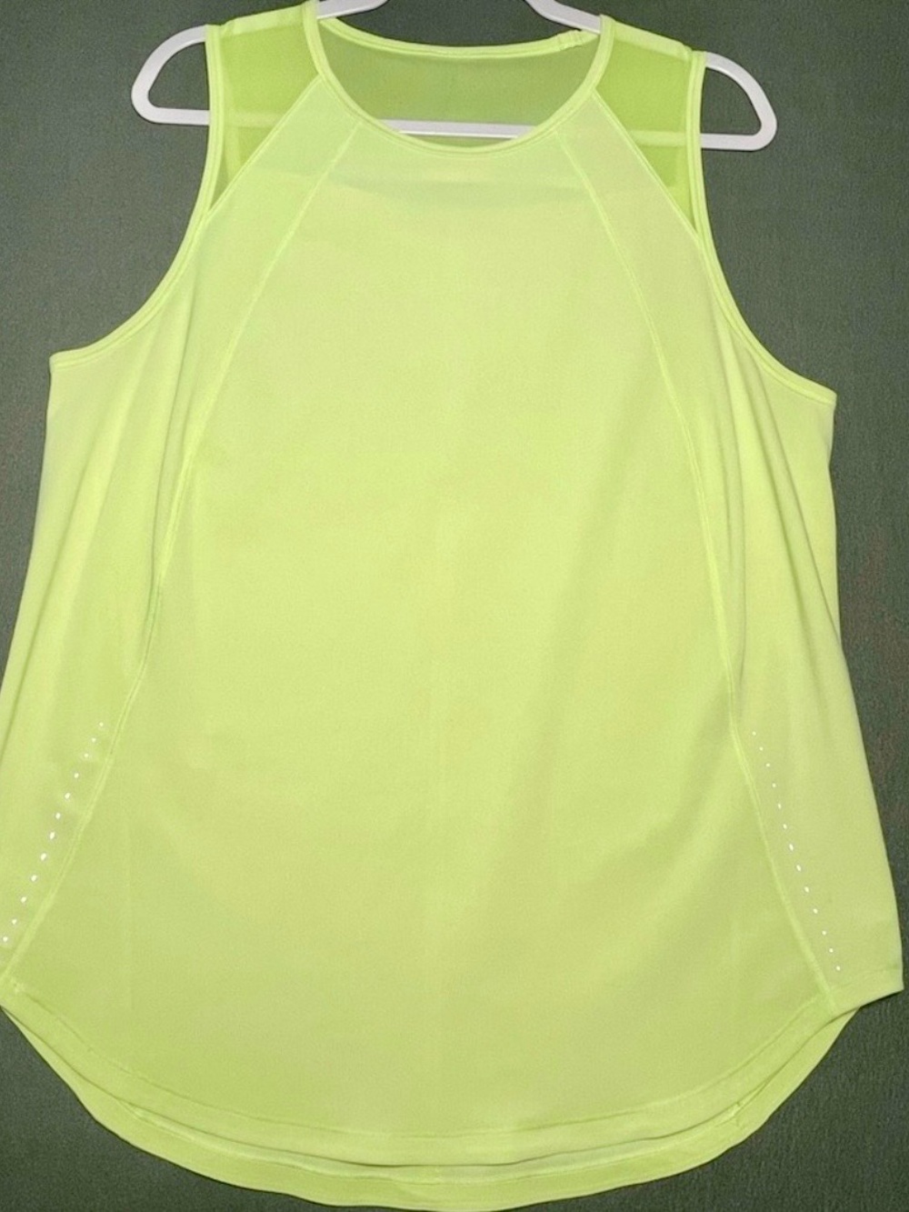 Lululemon Mesh Running Tank Top Chartreuse Neon Yellow Reflective Womens L
